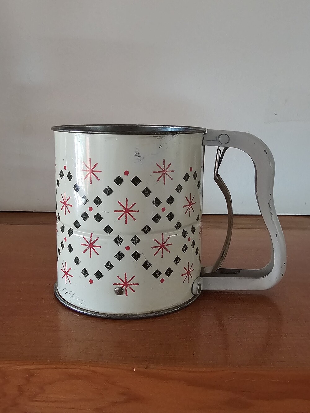 Vintage White and Red Patterned Flour Sifter with Handle